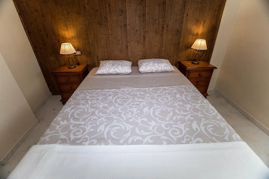 Deluxe Sea View Apartments Torremolinos 0*,